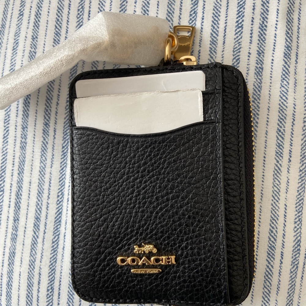 Coach zip card case